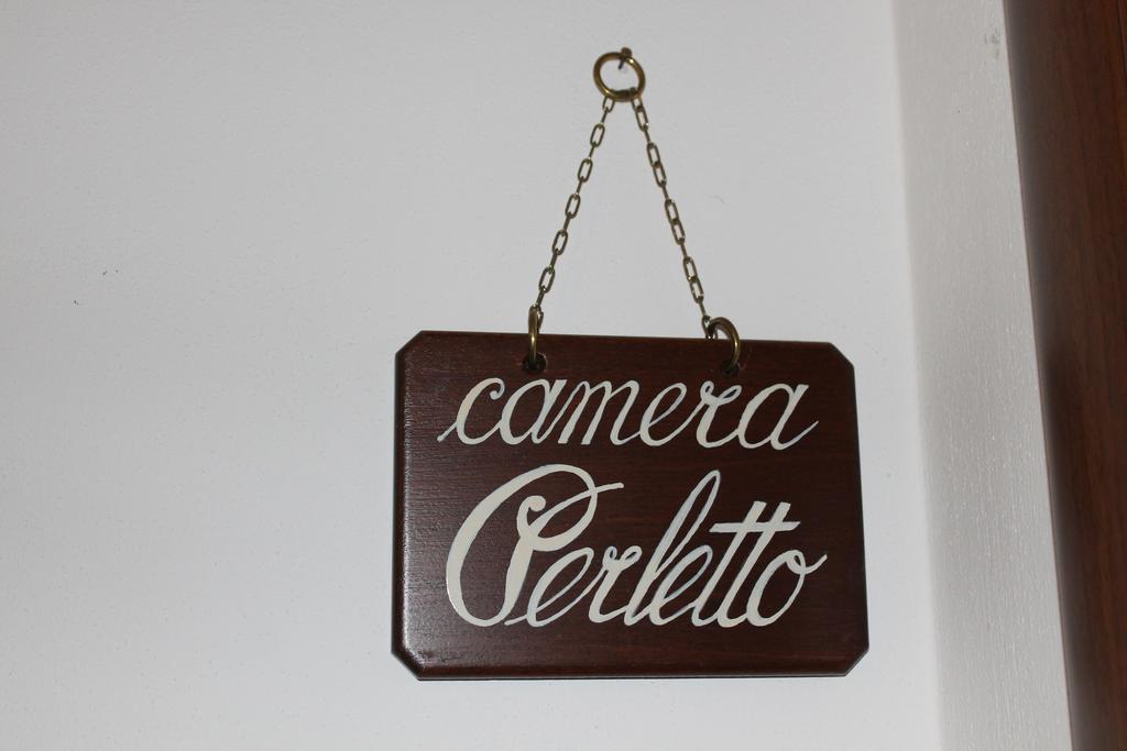 Villa Carla Castino Exterior foto